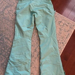 Ladies Northface ski pants